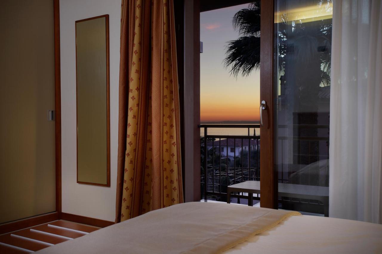 Hotel Villa Olivo Resort 3S Bardolino Zewnętrze zdjęcie