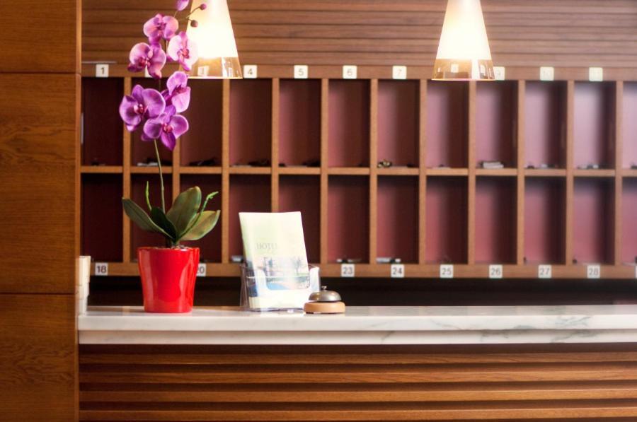 Hotel Villa Olivo Resort 3S Bardolino Zewnętrze zdjęcie
