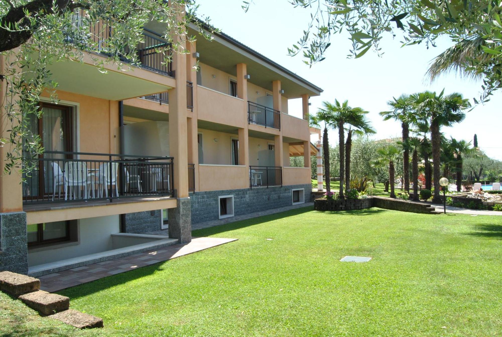 Hotel Villa Olivo Resort 3S Bardolino Zewnętrze zdjęcie