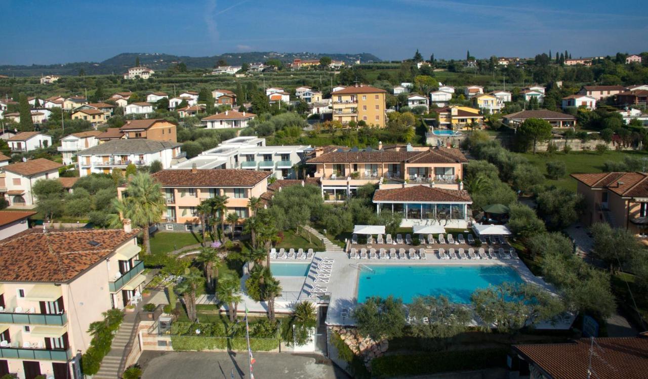 Hotel Villa Olivo Resort 3S Bardolino Zewnętrze zdjęcie